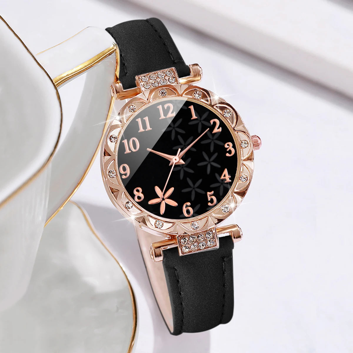 2Pcs/Set Women Watches Rhinestone Heart Bracelet Set Fashion Flower Dial Female Leather Band Quartz Wristwatch