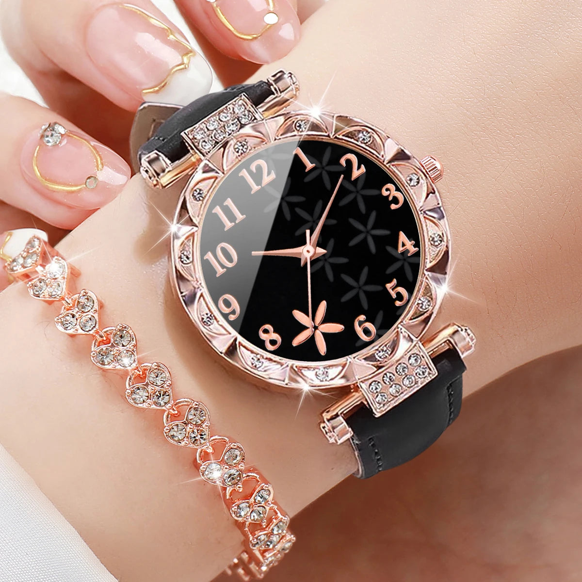 2Pcs/Set Women Watches Rhinestone Heart Bracelet Set Fashion Flower Dial Female Leather Band Quartz Wristwatch